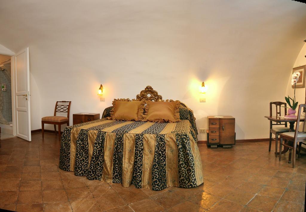 Navona Gallery Suites Rome Extérieur photo