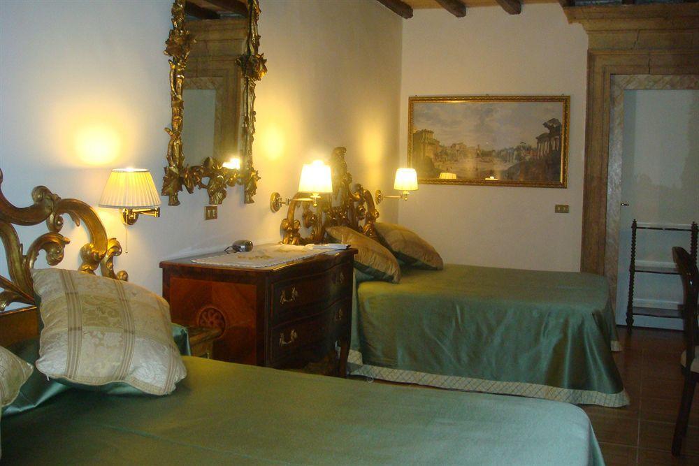 Navona Gallery Suites Rome Extérieur photo