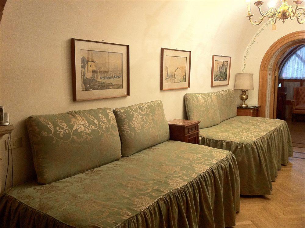Navona Gallery Suites Rome Extérieur photo