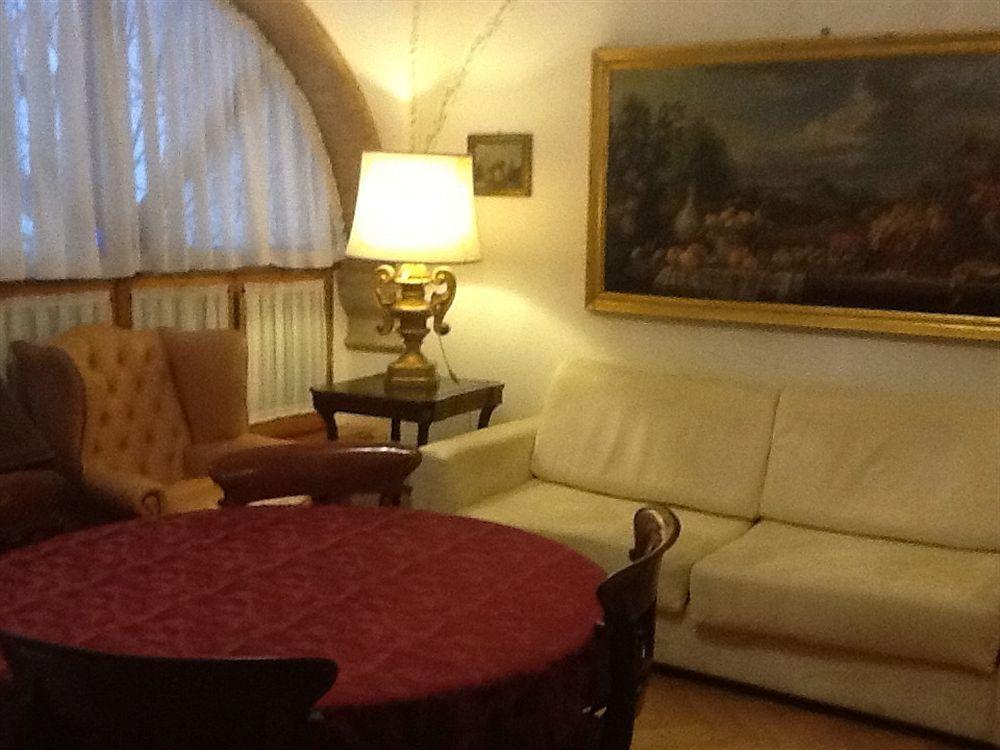 Navona Gallery Suites Rome Extérieur photo